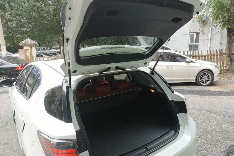 Used Lexus CT 2012 CT200h Elite Edition Trunk