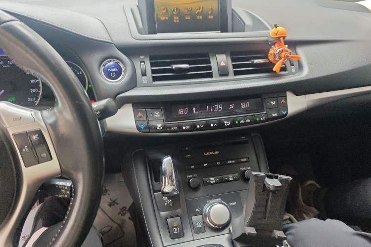 Used Lexus CT 2012 CT200h Elite Edition Audio And AC Panel