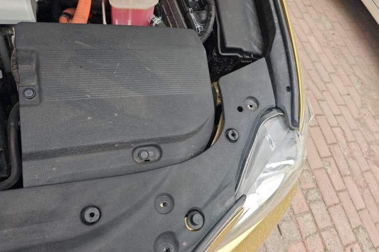 Used Lexus CT 2012 CT200h Elite Edition Engine Bay Left