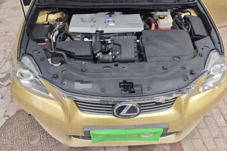 Used Lexus CT 2012 CT200h Elite Edition Engine Bay