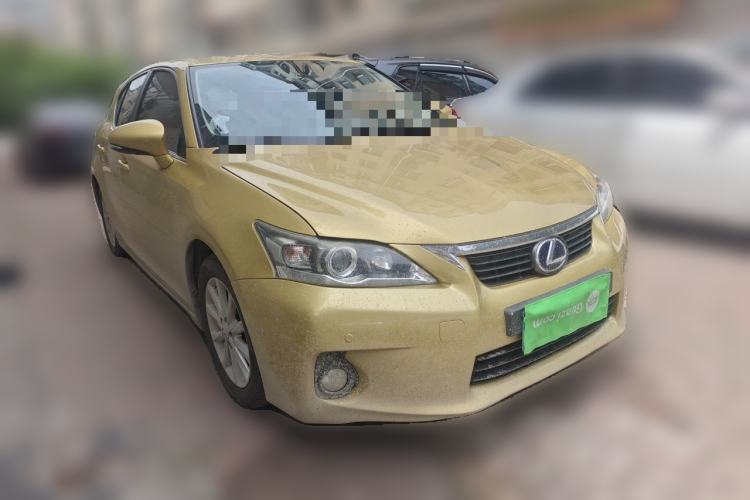 Used Lexus CT 2012 CT200h Elite Edition Front Right 45 Deg