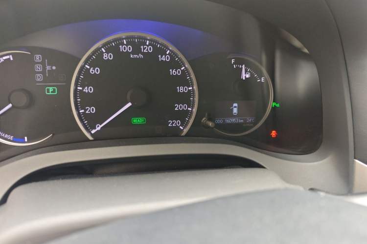 Used Lexus CT 2012 CT200h Elite Edition Odometer Close Up