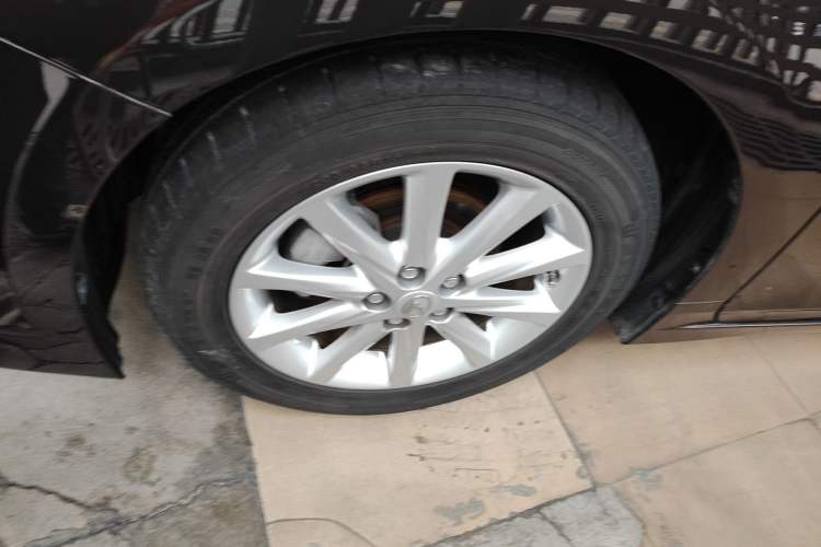 Used Lexus CT 2013 CT200h Elite Edition Left Front Wheel Hub