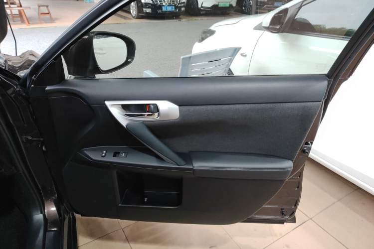 Used Lexus CT 2013 CT200h Elite Edition Right Front Door Interior