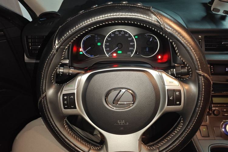 Used Lexus CT 2013 CT200h Elite Edition Steering Wheel