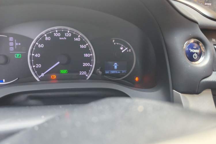 Used Lexus CT 2013 CT200h Urban Edition Odometer Close Up