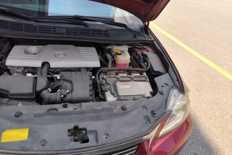 Used Lexus CT 2013 CT200h Elite Edition Engine Bay Left