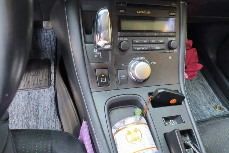 Used Lexus CT 2013 CT200h Elite Edition Gear Lever