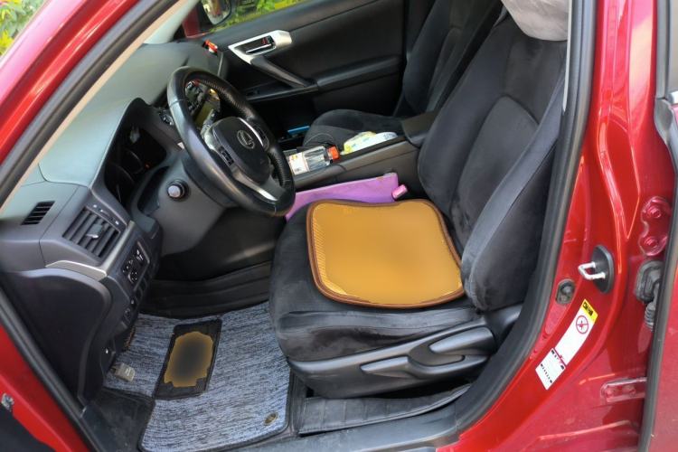 Used Lexus CT 2013 CT200h Elite Edition Left Front Seat