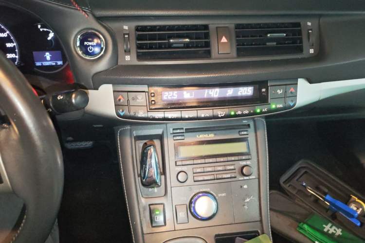 Used Lexus CT 2013 CT200h Elite Edition Audio And AC Panel