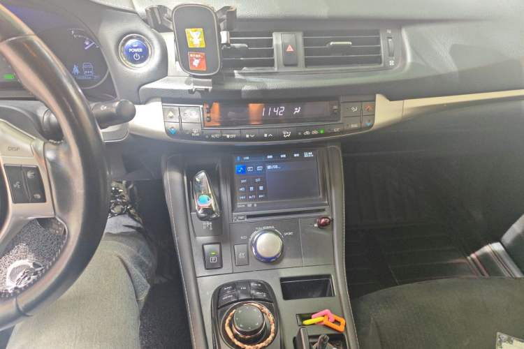 Used Lexus CT 2013 CT200h Urban Edition Audio And AC Panel