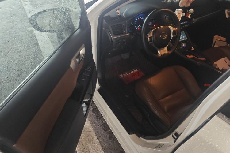 Used Lexus CT 2013 CT200h Floral Elegance Edition Driver Seat