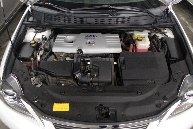 Used Lexus CT 2013 CT200h Comfort Edition Engine Bay