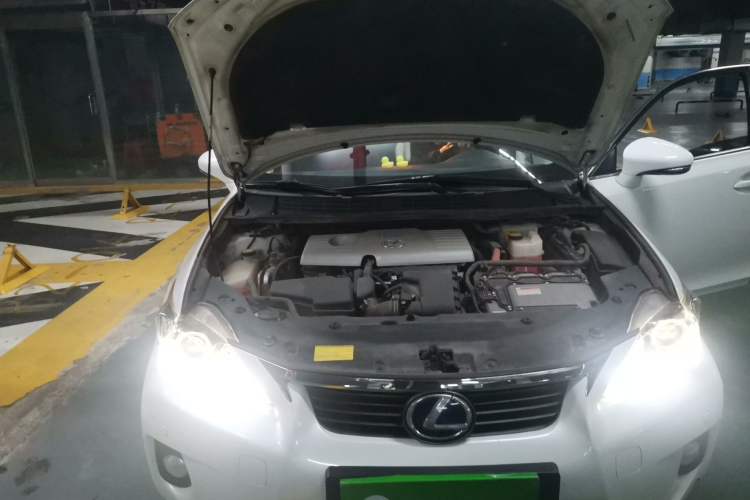 Used Lexus CT 2013 CT200h Comfort Edition Engine Bay Right