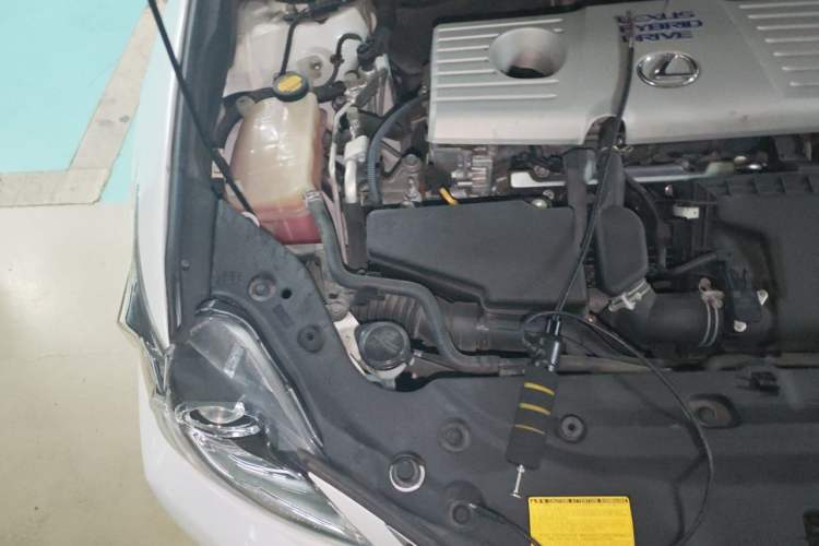 Used Lexus CT 2013 CT200h Elite Edition Engine Bay Right