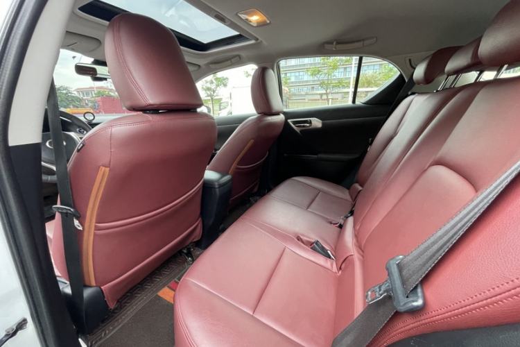 Used Lexus CT 2013 CT200h Comfort Edition Exterior 8