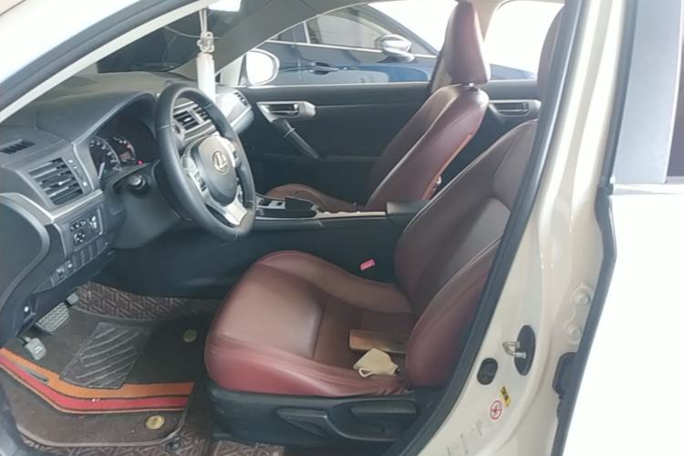 Used Lexus CT 2013 CT200h Comfort Edition Left Front Seat