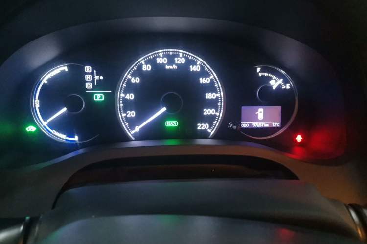 Used Lexus CT 2013 CT200h Comfort Edition Odometer Close Up