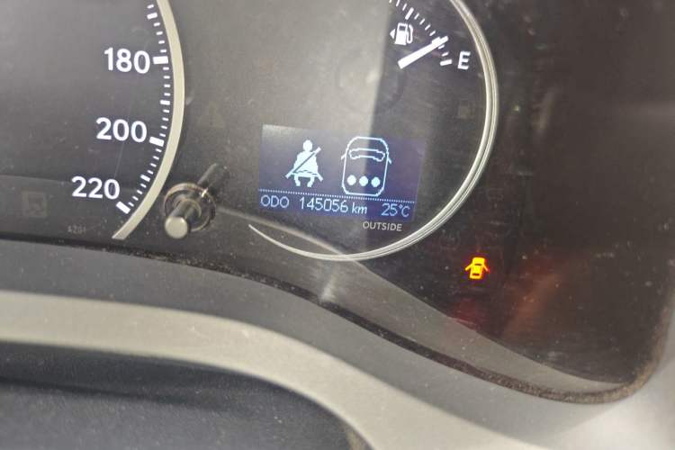 Used Lexus CT 2013 CT200h Urban Edition Odometer Close Up