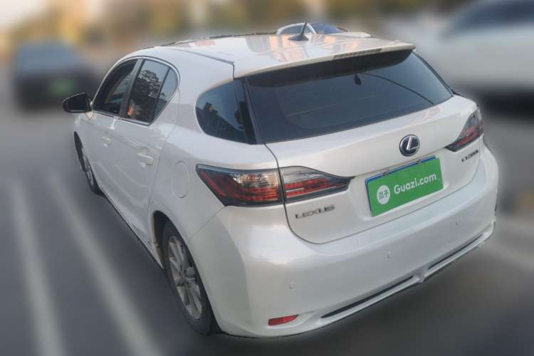 Used Lexus CT 2013 CT200h Elite Edition Rear Left 45 Deg