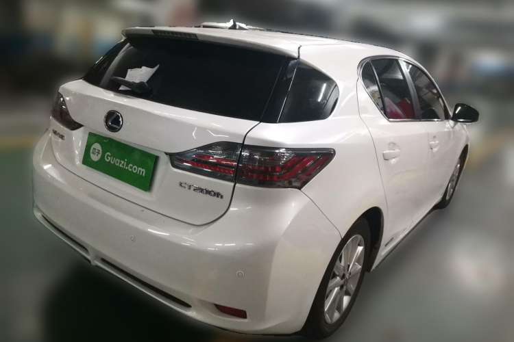 Used Lexus CT 2013 CT200h Comfort Edition Rear Right 45 Deg
