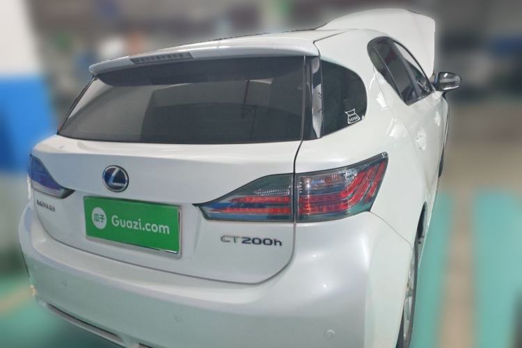 Used Lexus CT 2013 CT200h Elite Edition Rear Right 45 Deg