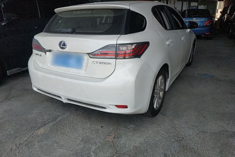 Used Lexus CT 2013 CT200h Comfort Edition Rear Right 45 Deg