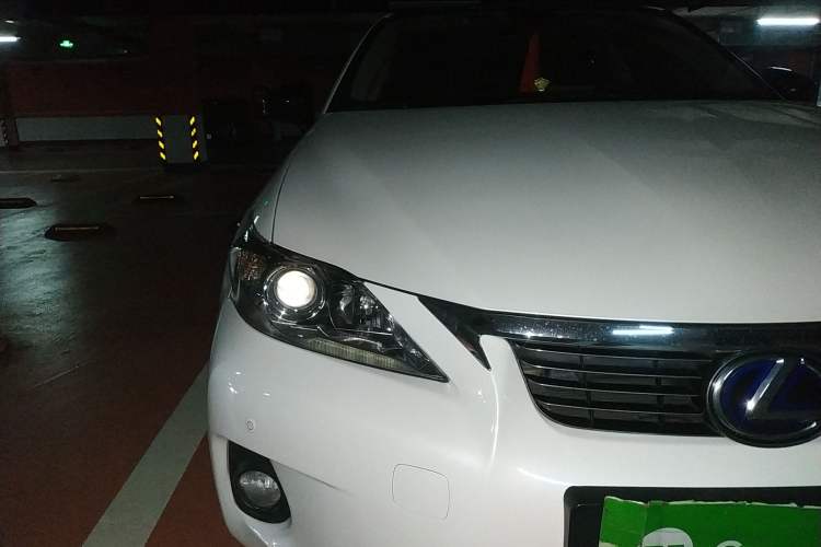 Used Lexus CT 2013 CT200h Night Rider Edition Right Front Headlight