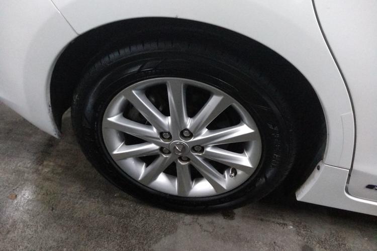 Used Lexus CT 2013 CT200h Comfort Edition Right Front Wheel Hub