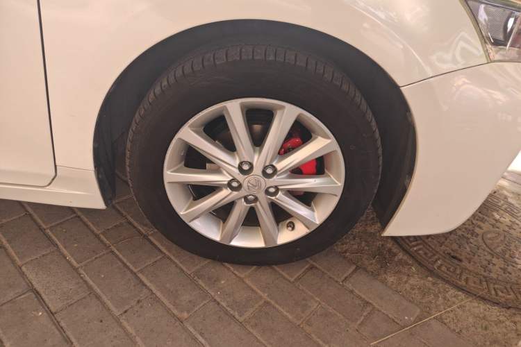 Used Lexus CT 2013 CT200h Urban Edition Right Front Wheel Hub