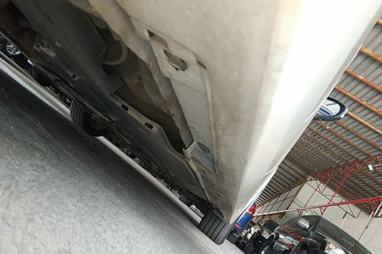 Used Lexus CT 2013 CT200h Comfort Edition Right Side Sill