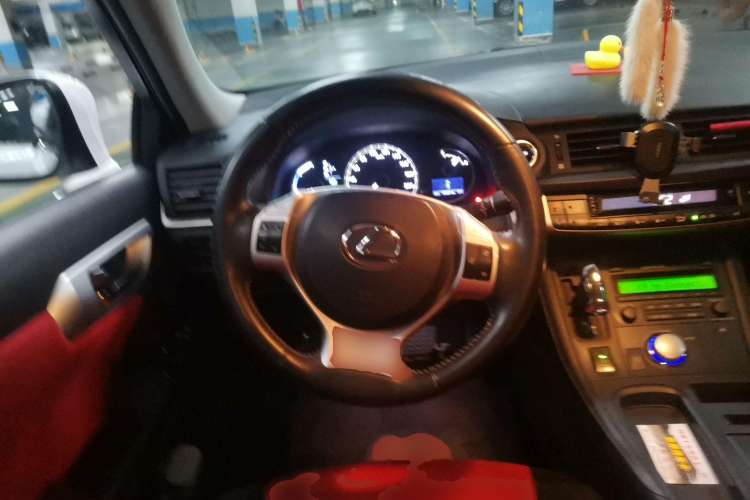 Used Lexus CT 2013 CT200h Comfort Edition Steering Wheel