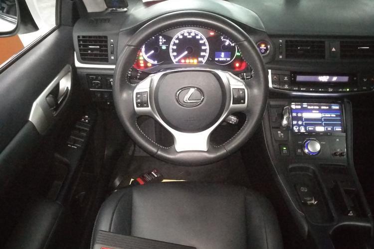 Used Lexus CT 2013 CT200h Comfort Edition Steering Wheel