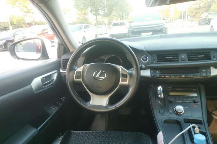 Used Lexus CT 2013 CT200h Elite Edition Steering Wheel