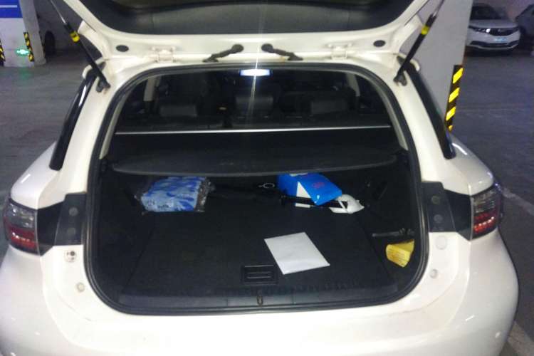 Used Lexus CT 2013 CT200h Elite Edition Trunk
