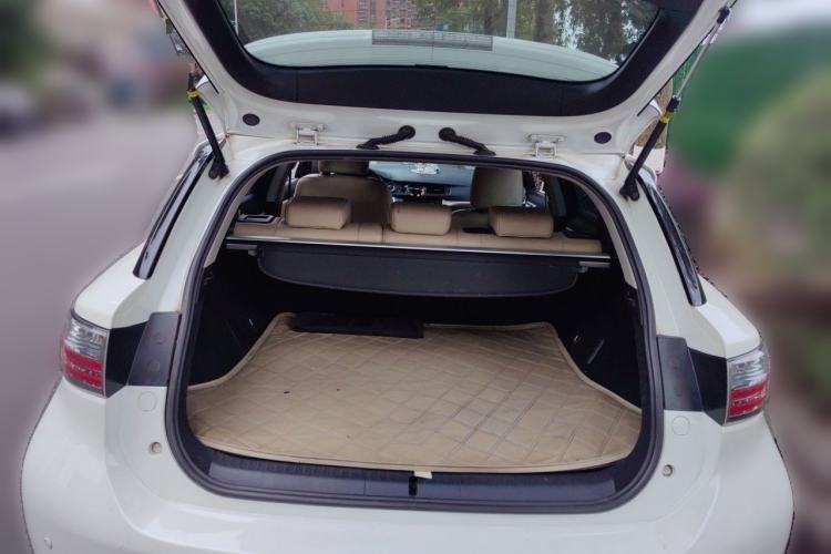 Used Lexus CT 2013 CT200h Elite Edition Trunk