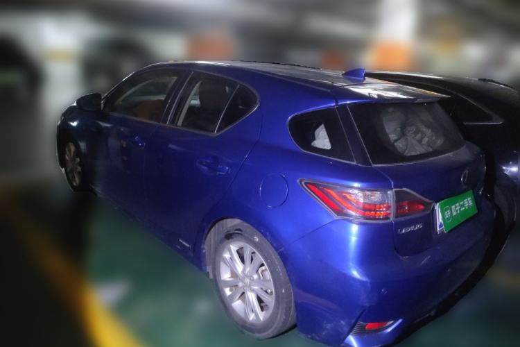 Used Lexus CT 2014 CT200h Elite Edition Monochrome Rear Left 45 Deg
