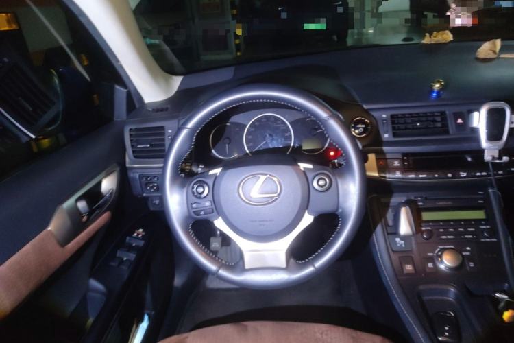 Used Lexus CT 2014 CT200h Elite Edition Monochrome Steering Wheel