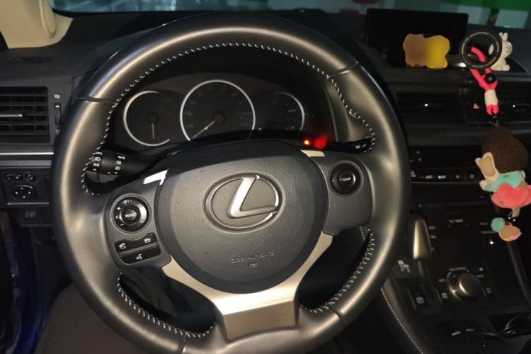 Used Lexus CT 2014 CT200h Comfort Edition Monochrome Steering Wheel
