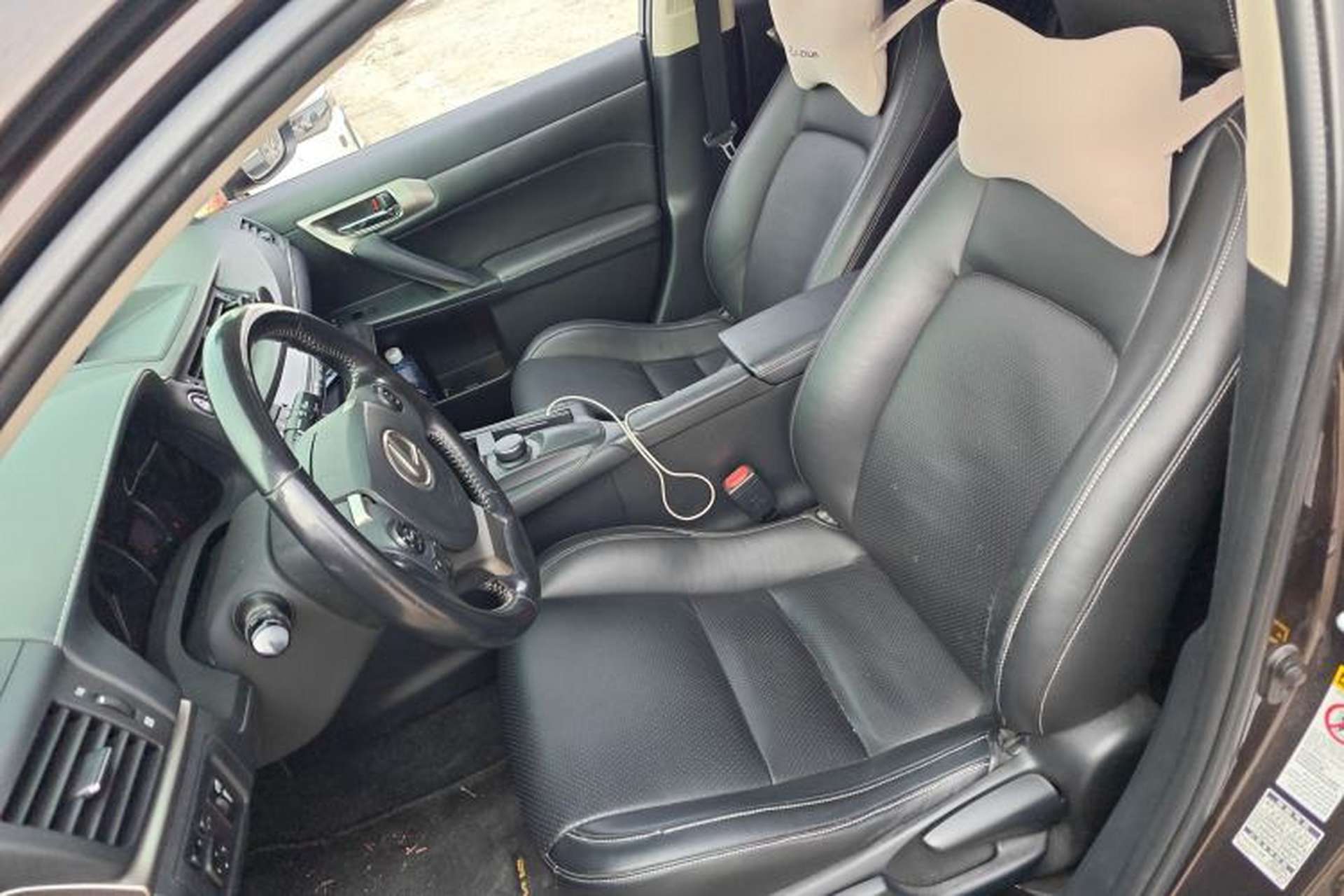 Used Lexus CT 2014 CT200h Comfort Edition Monochrome Left Front Seat