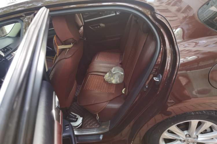 Used Lexus CT 2014 CT200h Elite Edition Monochrome Left Rear Seat