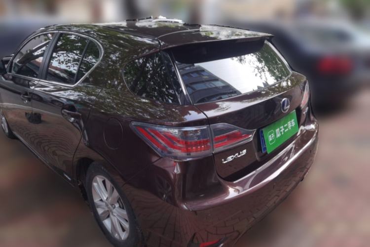 Used Lexus CT 2014 CT200h Elite Edition Monochrome Rear Left 45 Deg