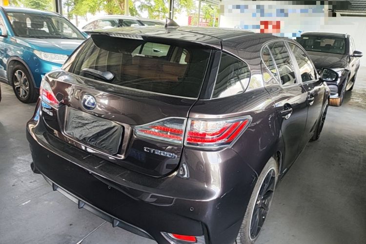 Used Lexus CT 2014 CT200h Comfort Edition Monochrome Rear Right 45 Deg