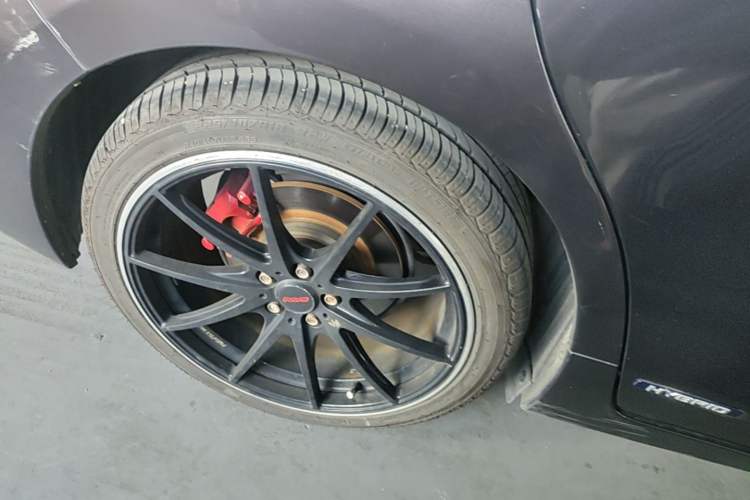 Used Lexus CT 2014 CT200h Comfort Edition Monochrome Right Rear Wheel Hub