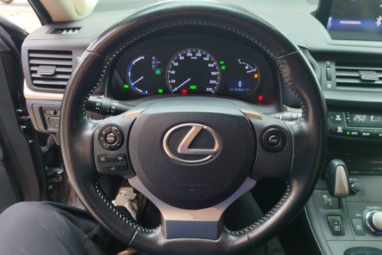 Used Lexus CT 2014 CT200h Comfort Edition Monochrome Steering Wheel
