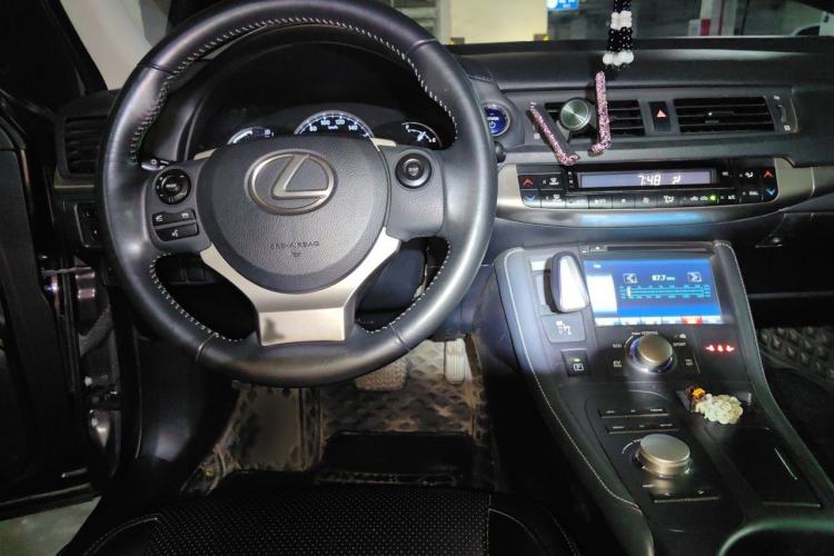 Used Lexus CT 2014 CT200h Elite Edition Monochrome Steering Wheel