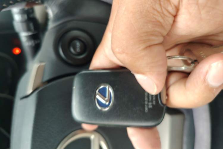 Used Lexus CT 2014 CT200h Comfort Edition Monochrome Vehicle Key