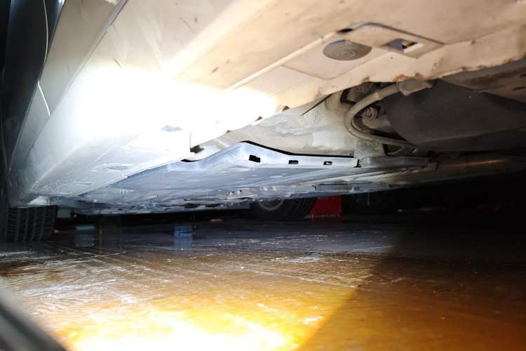 Used Lexus CT 2014 CT200h Comfort Edition Two-Tone Chassis Rear Left