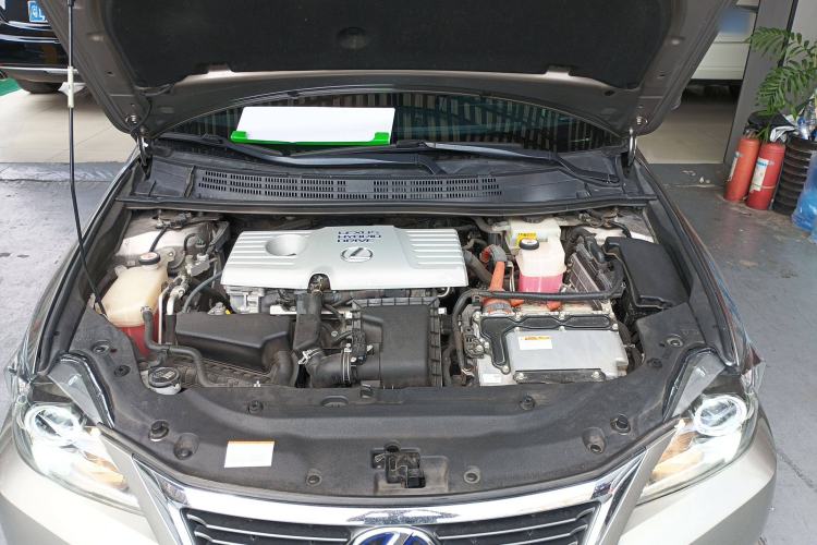 Used Lexus CT 2014 CT200h Elite Edition Monochrome Engine Bay