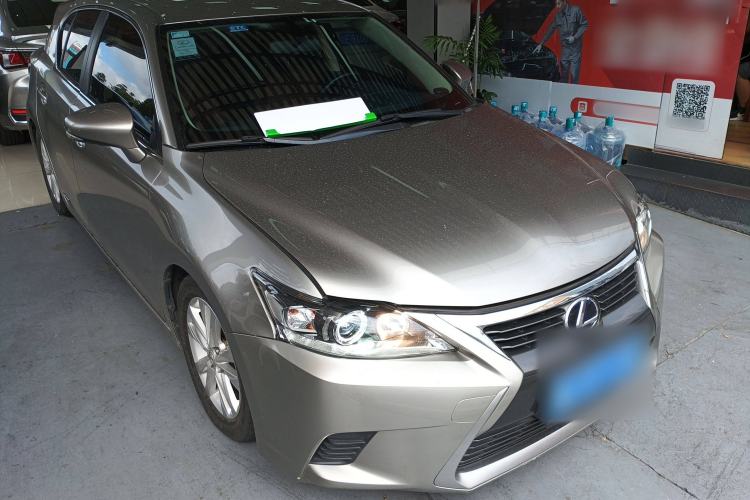 Used Lexus CT 2014 CT200h Elite Edition Monochrome Exterior 2